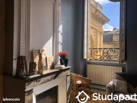 chambre 1 pièce 15 m²