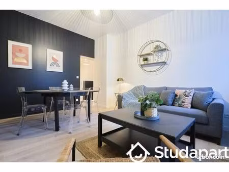 chambre 1 pièce 11 m²