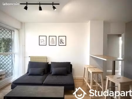 chambre 1 pièce 13 m²