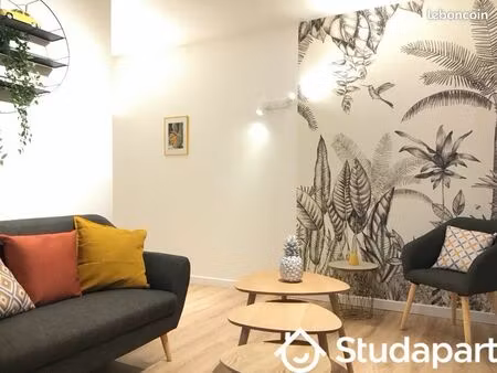 chambre 1 pièce 12 m²