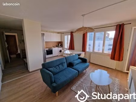 chambre 1 pièce 11 m²