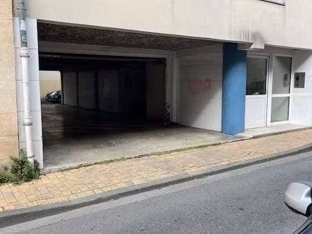box/garage a louer bordeaux