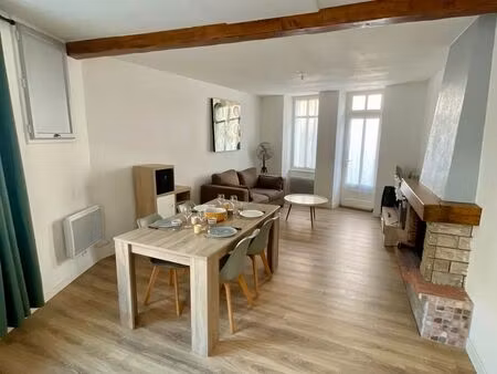 maison de bourg st malo du bois (meublée)