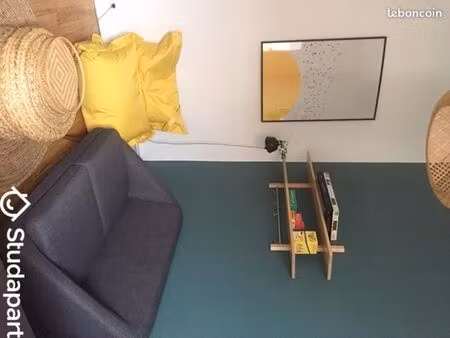 chambre 1 pièce 17 m²