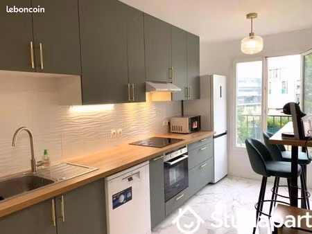 chambre 1 pièce 11 m²