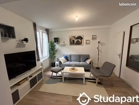 chambre 1 pièce 10 m²