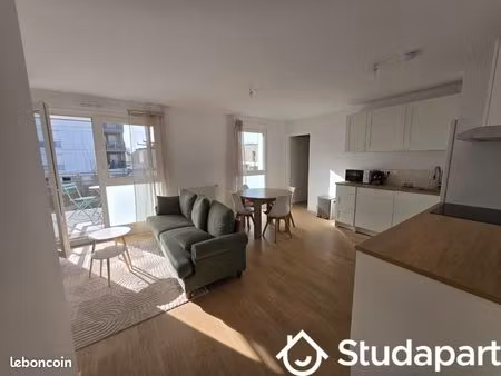 chambre 1 pièce 9 m²