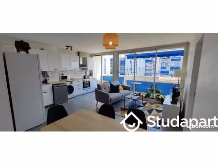 chambre 1 pièce 9 m²