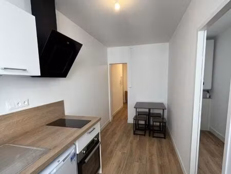 chambre 1 pièce 12 m²