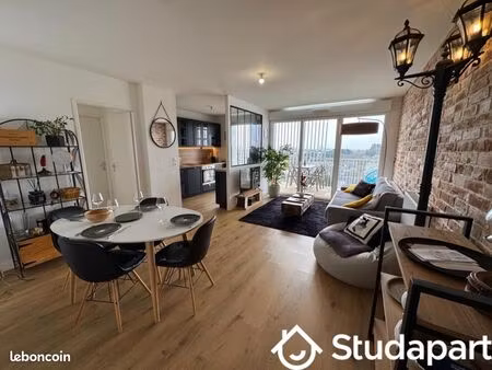 chambre 1 pièce 12 m²