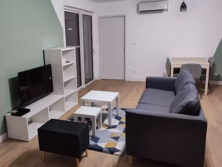 chambre 1 pièce 13 m²