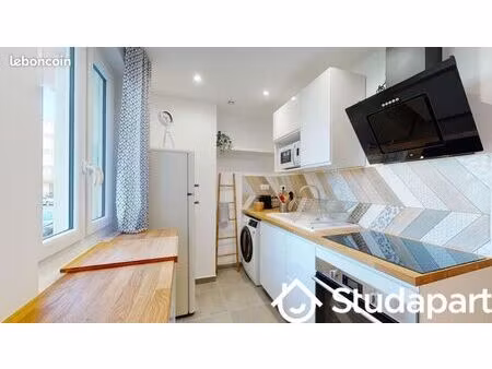 chambre 1 pièce 12 m²