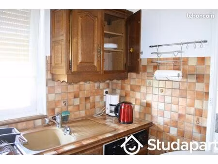 chambre 1 pièce 10 m²