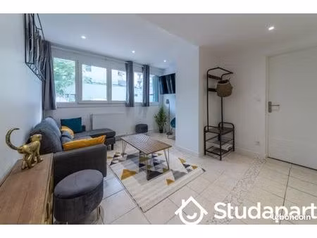 chambre 1 pièce 15 m²