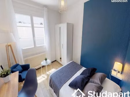 chambre 1 pièce 11 m²