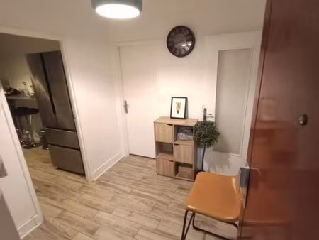 chambre 1 pièce 13 m²