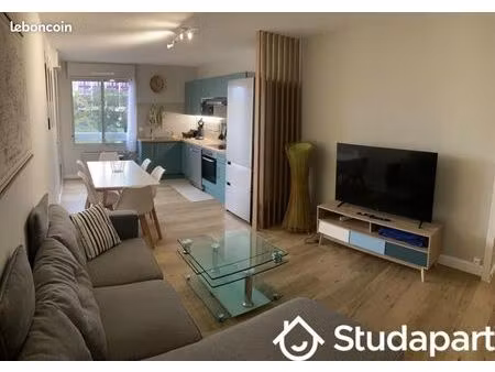 chambre 1 pièce 11 m²