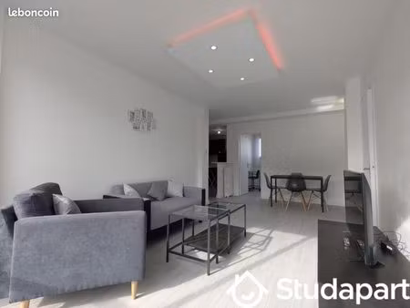 chambre 1 pièce 9 m²