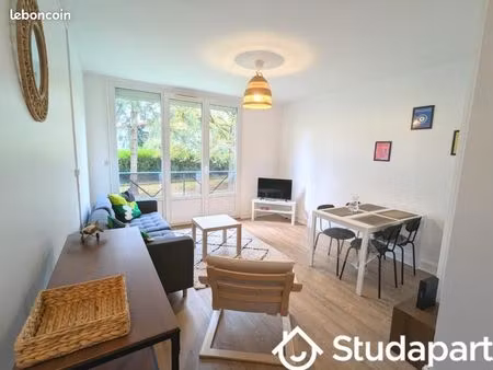 chambre 1 pièce 10 m²