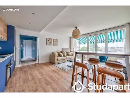 chambre 1 pièce 13 m²