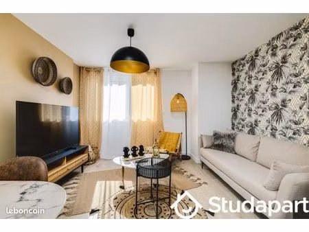 chambre 1 pièce 11 m²