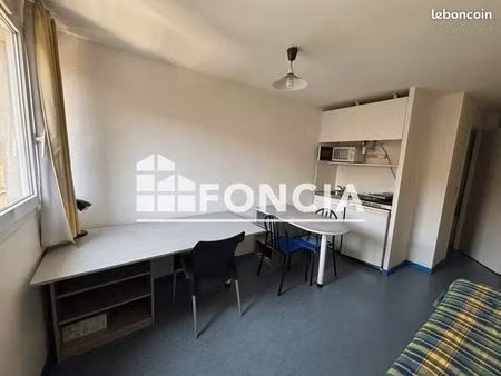 studio 1 pièce 17 m²