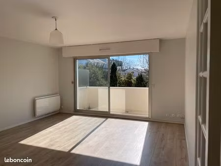 t2 avec terrasse - 60m2 - procé/grillaud