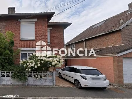 maison de ville 6 pièces 105 m²