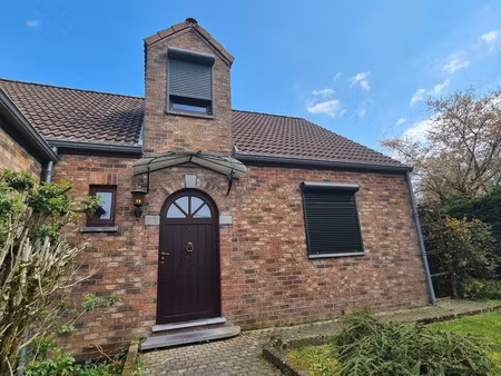 maison à louer à presles € 1.300 (lno0i) - immobilière del bianco courcelles | zimmo