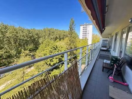 bel appartement 2 chambres - terrasse - cave