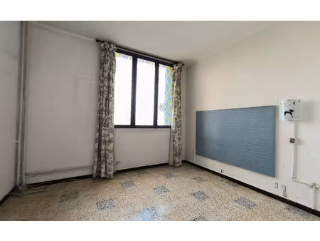 appartement nîmes 28 m² t-2 à vendre  46 000 €