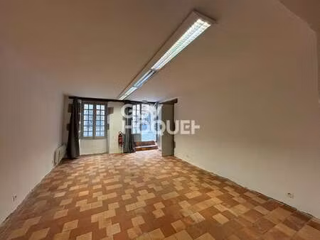 vente bureaux et commerces à nantes quartier chu (44000) : à vendre / 53m² nantes quartier