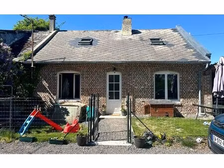 location maison  62.46 m² t-3 à toulis-et-attencourt  590 €