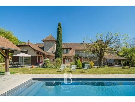 maison de luxe à vendre à bourgoin-jallieu