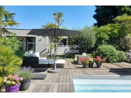 maison de luxe à vendre dans le quartier escoublac