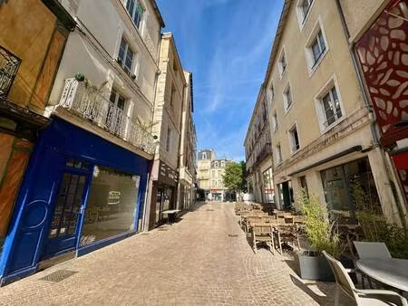 local commercial à louer