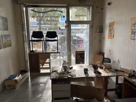 local commercial à louer