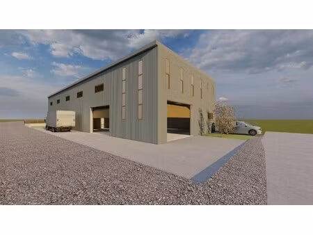 location local commercial