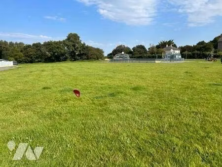 terrain constructible viabilisé à vendre