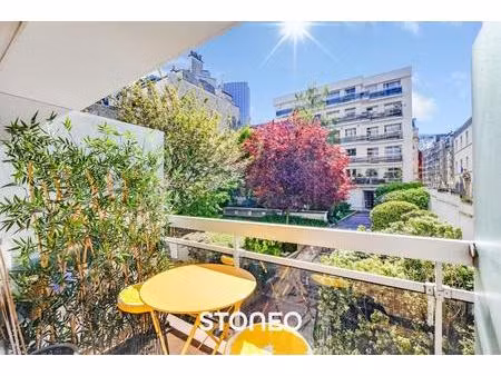 rue de vaugirard - studio lumineux et parfaitement au calme au pied du métro et des commer