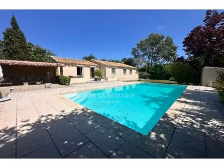 villa de luxe à vendre dans le quartier est