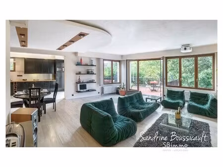 maison de luxe à vendre dans le quartier les parterres