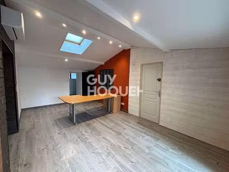 location bureaux et commerces à basse-goulaine (44115) : à louer / 76m² basse-goulaine