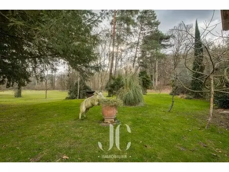 appartement de luxe à vendre à saint-germain-au-mont-d'or