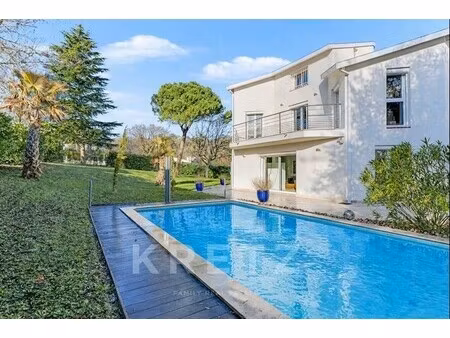 maison d'architecte à vendre dans le quartier rangueil-sauzelong-pech david-pouvourville