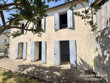 maison en pierres - 3 chambres - jardin - dépendances et fort potentiel