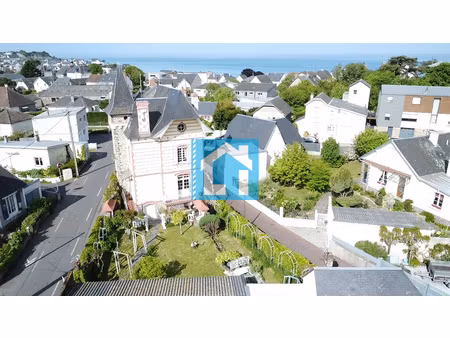 maison de caractère avec vue mer