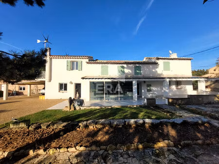 maison 8 pièces 254 m² à louer les pennes-mirabeau 13170 ? | era immobilier
