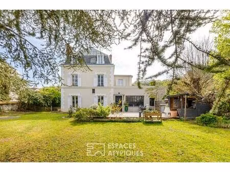 maison de maître d'exception au coeur de mézières-sur-seine