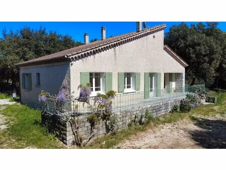 pernes-les-fontaines - maison de plain-pied de 132 m² avec terrasse et jardin